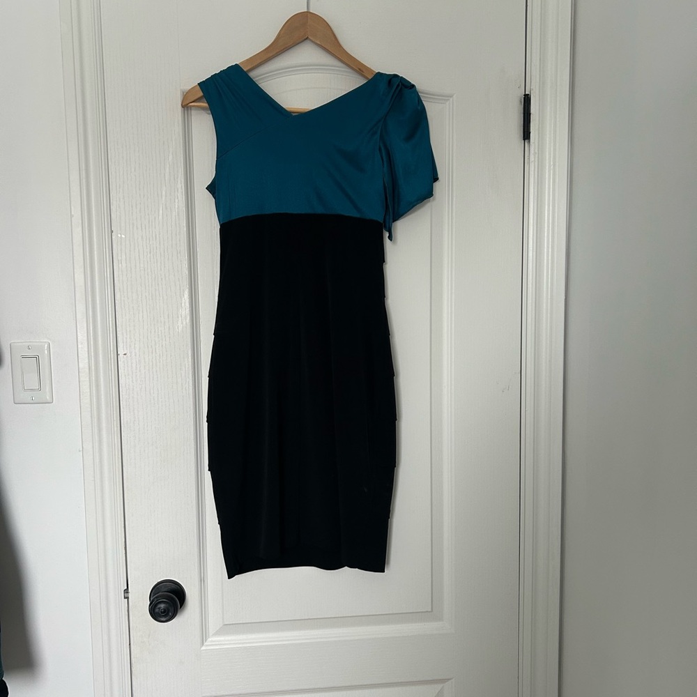 Enfocus Studio Teal and Black One-Shoulder Dress - Picture 2 of 4